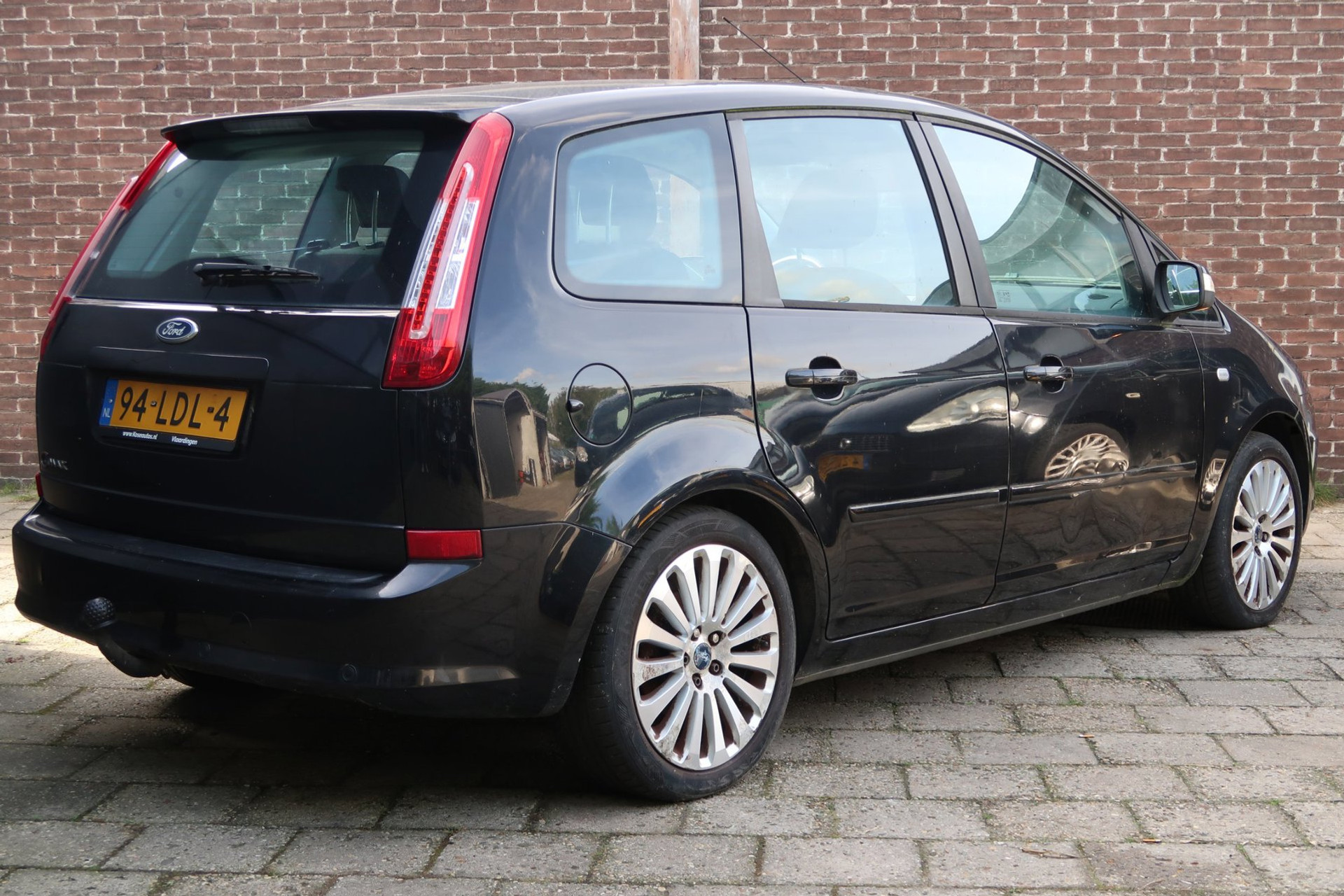 Ford C-MAX 1.8-16V Titanium *Rijklaarprijs *Trekhaak *APK *Climate control 40384422-1.jpg | Kose Autos