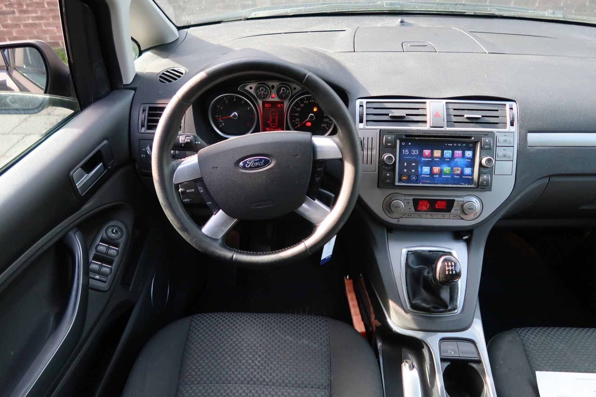 Ford C-MAX 1.8-16V Titanium *Rijklaarprijs *Trekhaak *APK *Climate control 40384422-3.jpg | Kose Autos