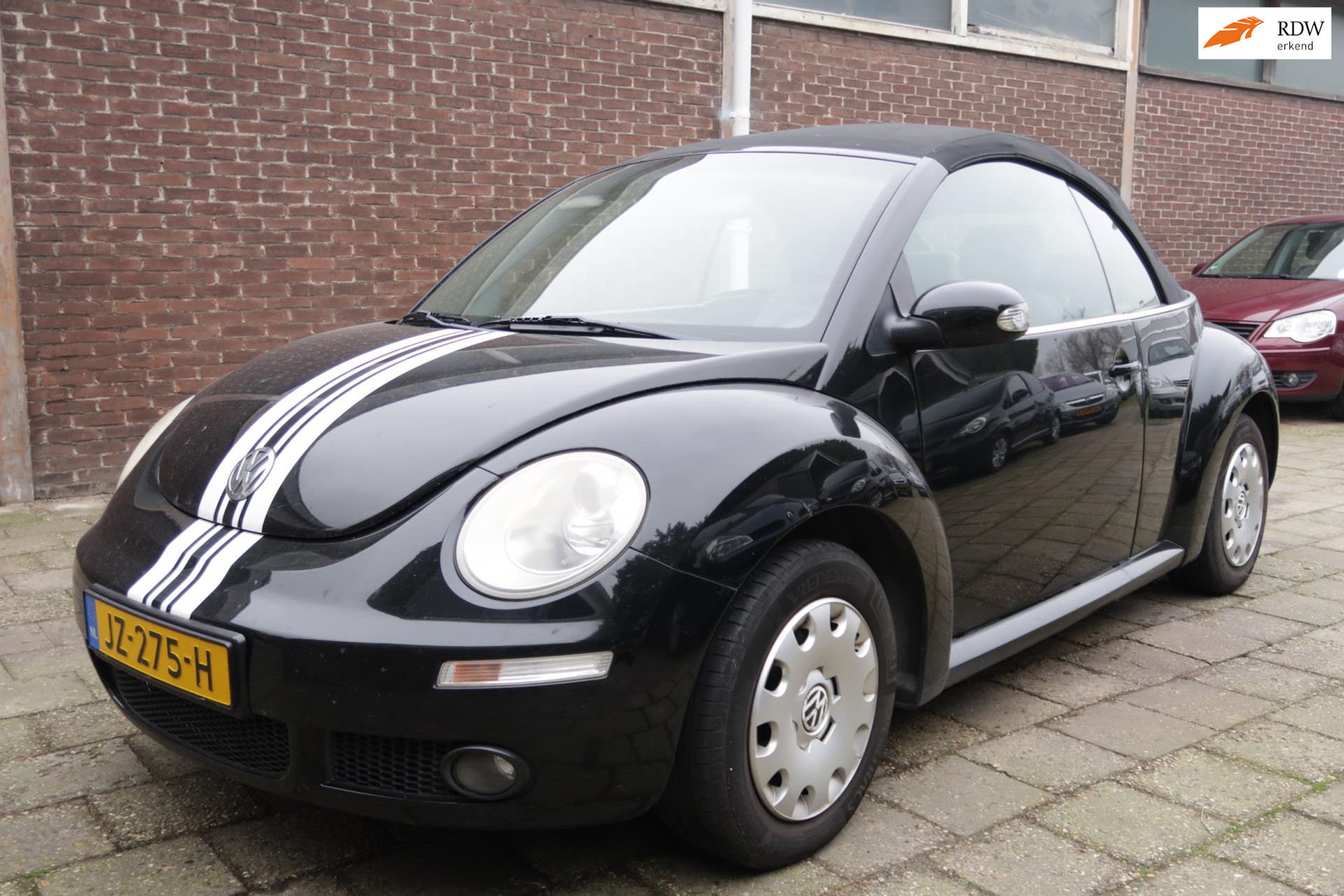 Volkswagen New Beetle Cabriolet 1.6 Highline *Rijklaarprijs *Airco *Onderhouden 41644369-0.jpg | Kose Autos