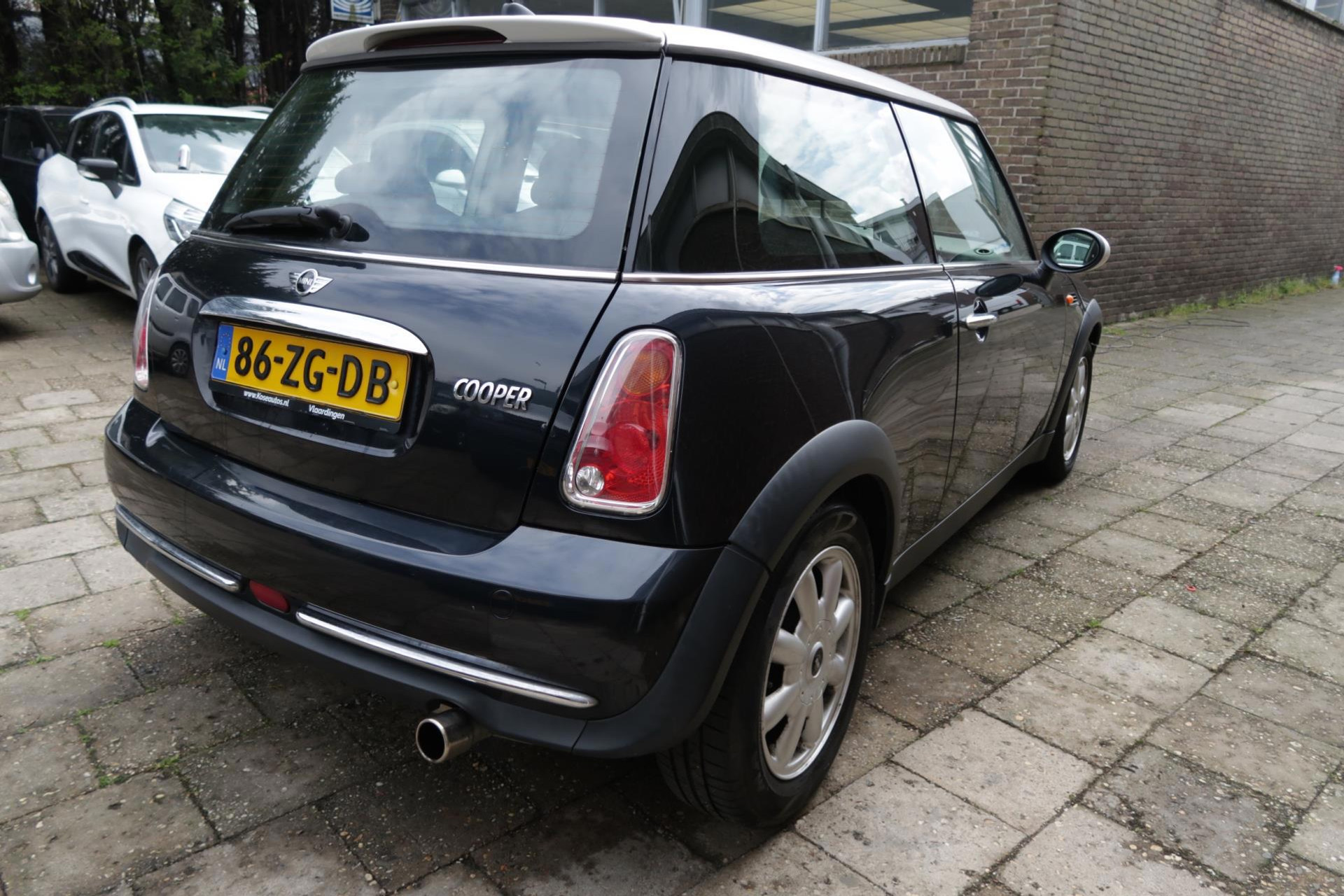 MINI Cooper Mini 1.6 *Rijklaarprijs *Airco *Onderhouden 44393209-1.jpg | Kose Autos