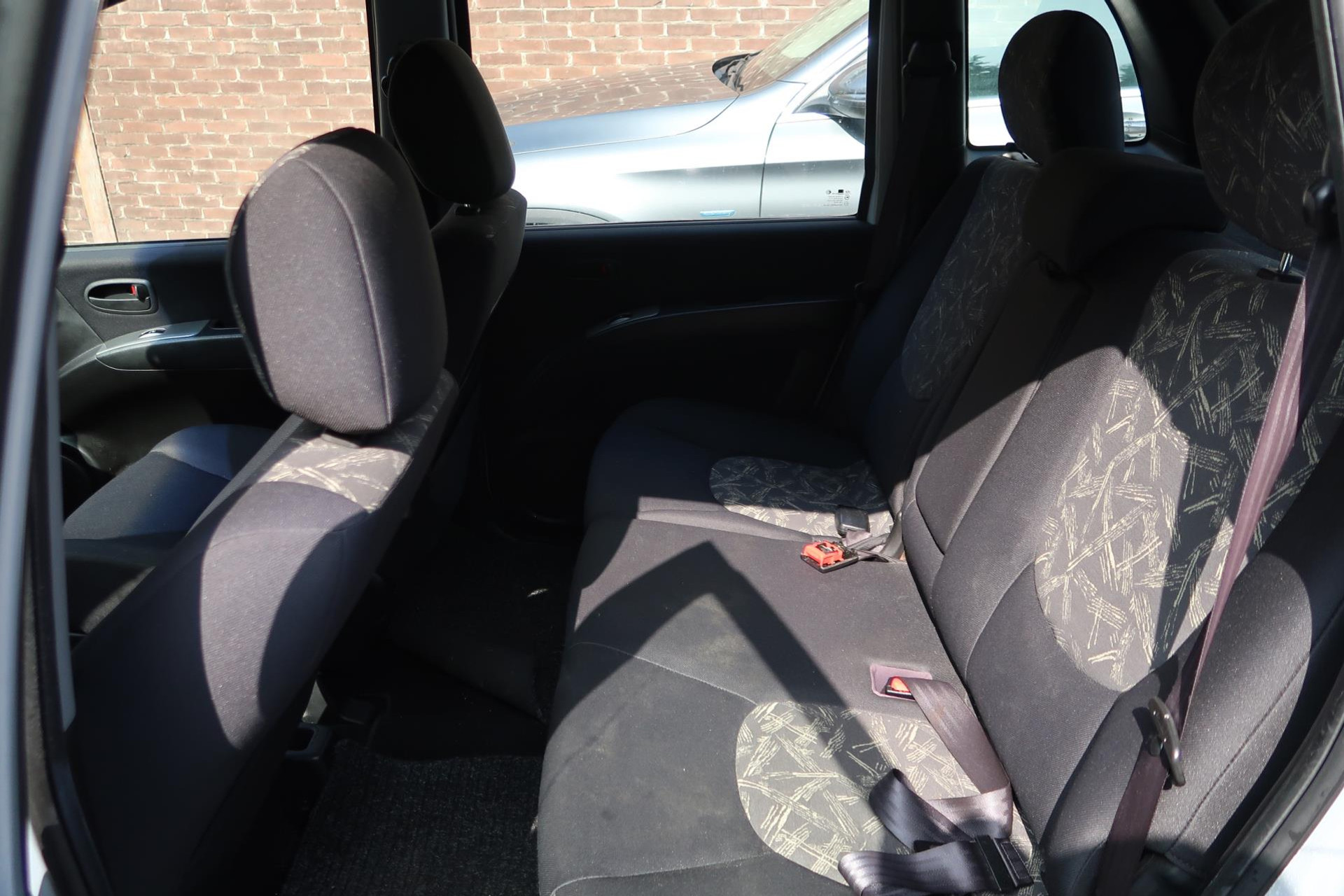 Hyundai Matrix 1.6i Silver Edition *Rijklaarprijs *Hoge instap *NAP *Airco *Trekhaak 46645283-3.jpg | Kose Autos