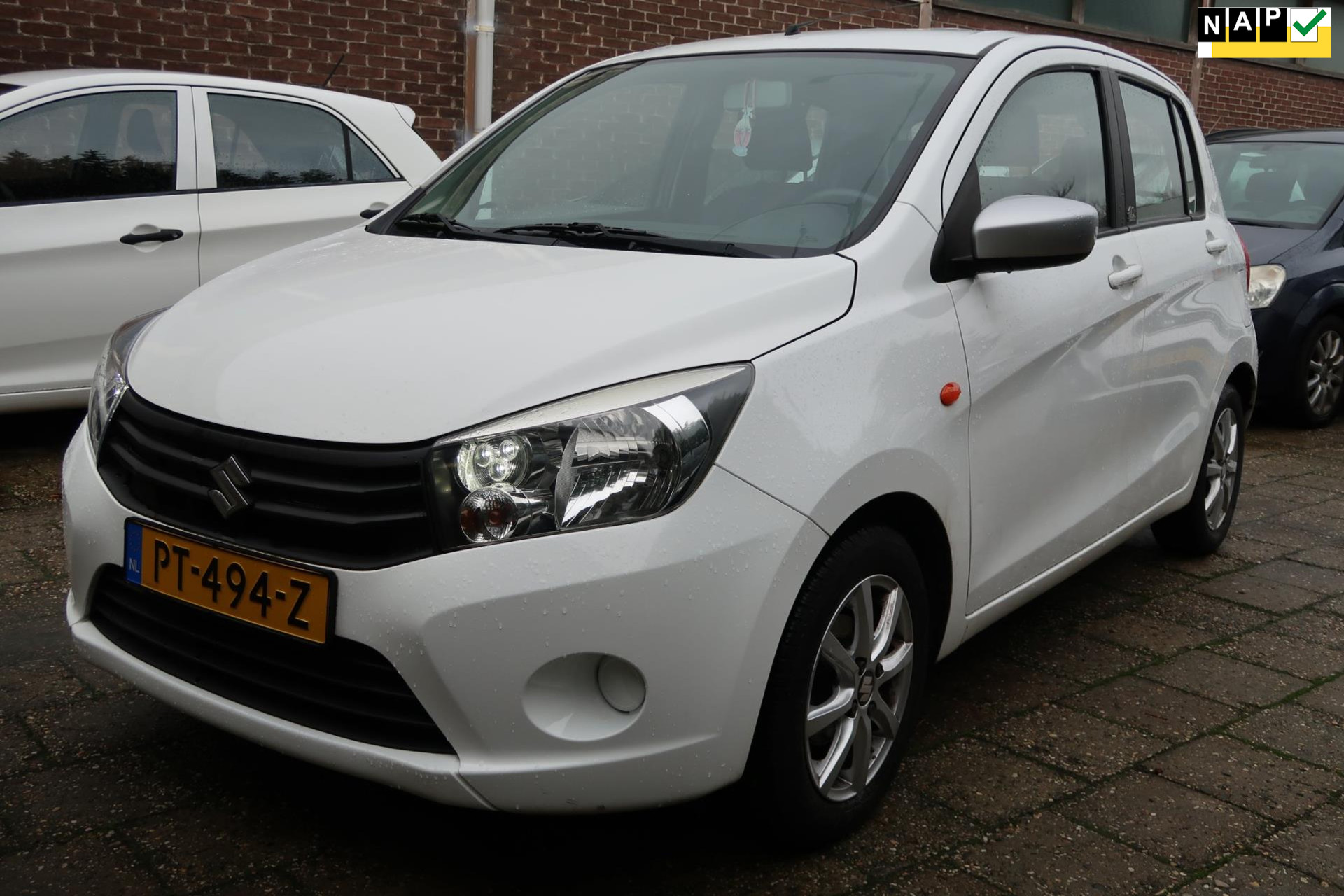 Suzuki Celerio 1.0 Rhino, AIRCO, LM Velgen, spiegelkappen in zilver, genummerde Rhino badge 48883686-0.jpg | Kose Autos