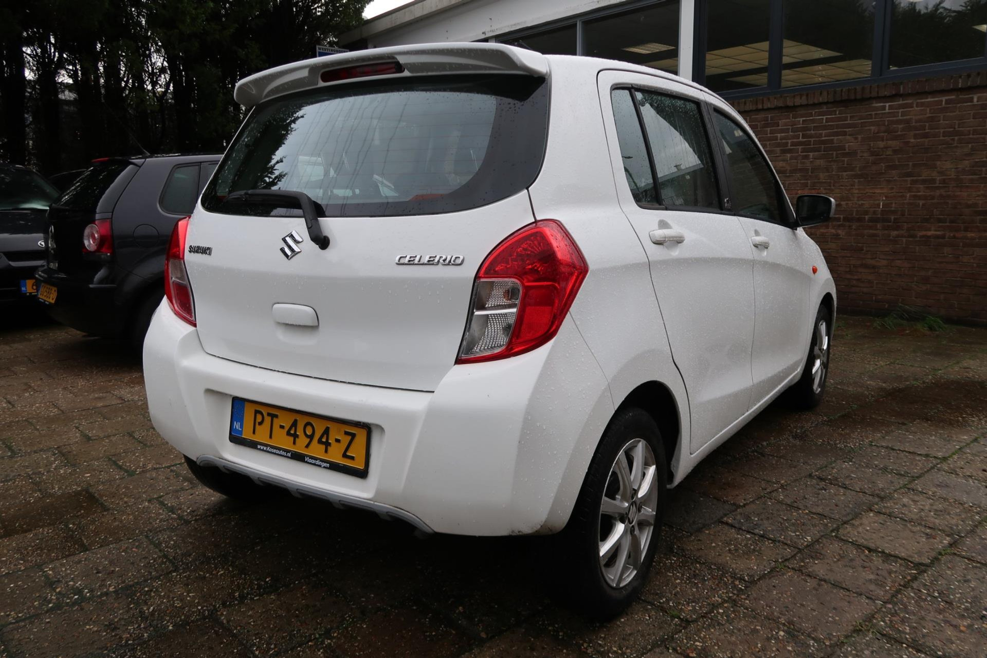 Suzuki Celerio 1.0 Rhino, AIRCO, LM Velgen, spiegelkappen in zilver, genummerde Rhino badge 48883686-1.jpg | Kose Autos