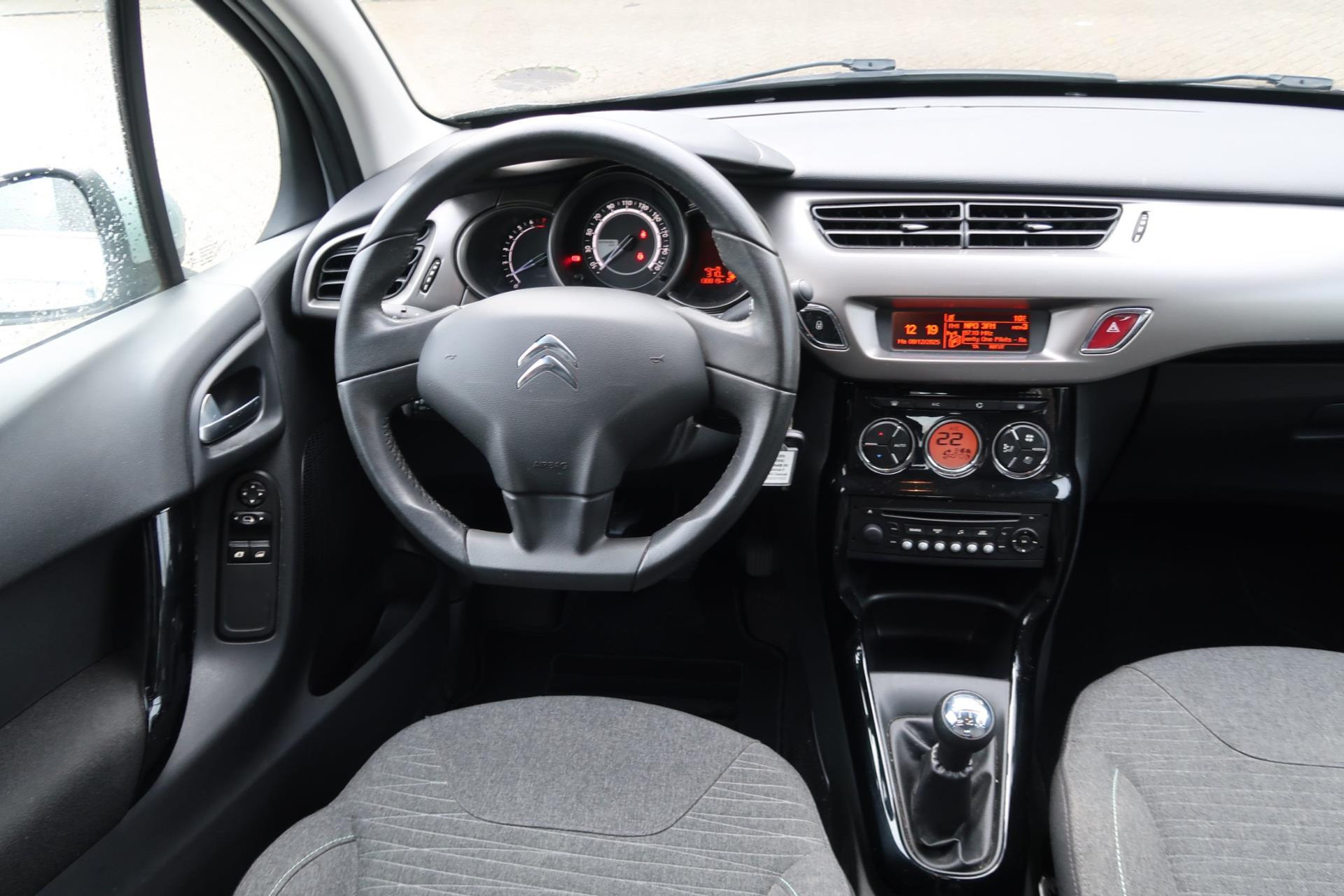 Citroën C3 1.2 PureTech Feel Edition *Rijklaarprijs *NAP *Distributieriem Vervangen! 49817903-2.jpg | Kose Autos
