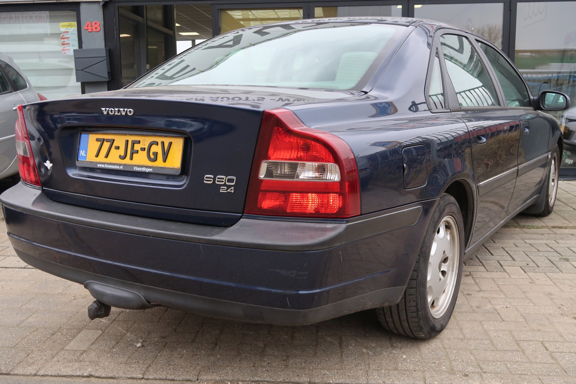 Volvo S80 2.4 Elan 51673410-1.jpg | Kose Autos