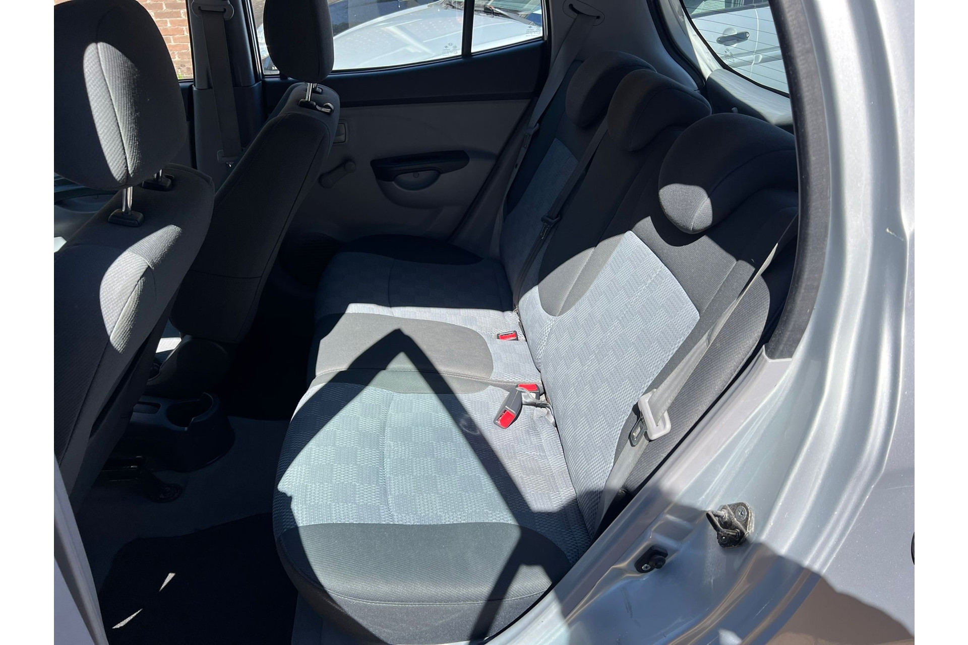 Kia Picanto 1.0 Bling 53091007-3.jpg | Kose Autos