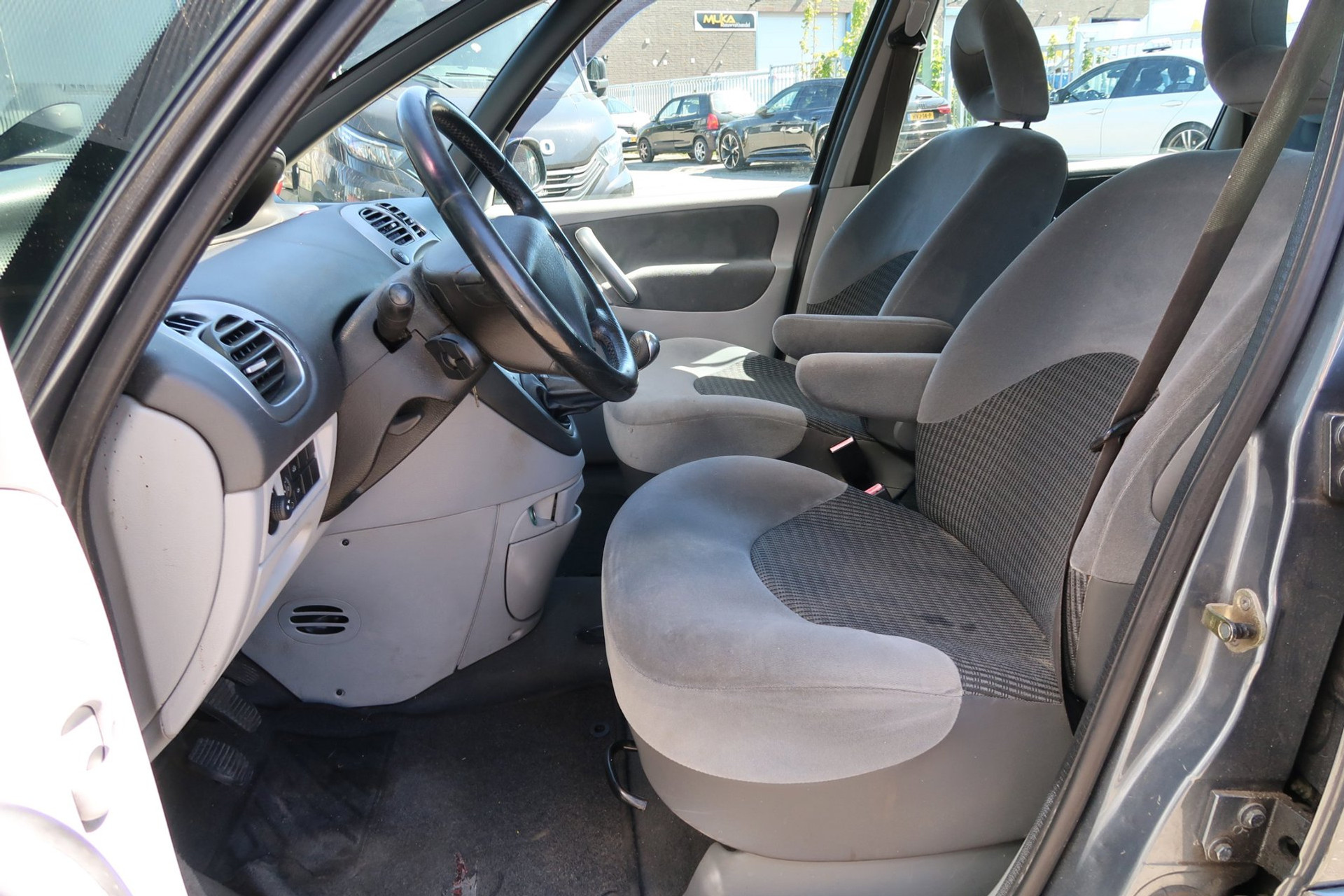Citroën Xsara Picasso 1.6i-16V Prestige 53118077-2.jpg | Kose Autos