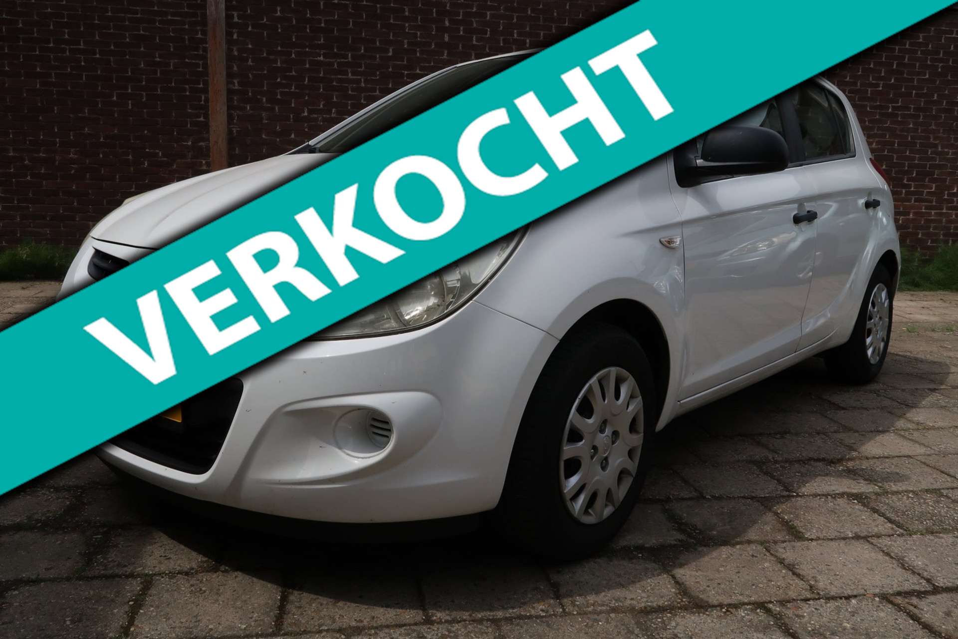 Hyundai i20 1.2i i-Drive *Rijklaarprijs *1e eigenaar *dealeronderhouden 53904301-0.jpg | Kose Autos