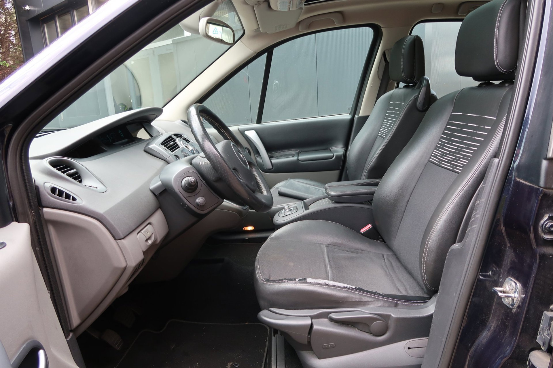 Renault Scénic 2.0-16V Tech Line *Rijklaarprijs *Onderhouden *LPG *Panaromadak 54001786-2.jpg | Kose Autos