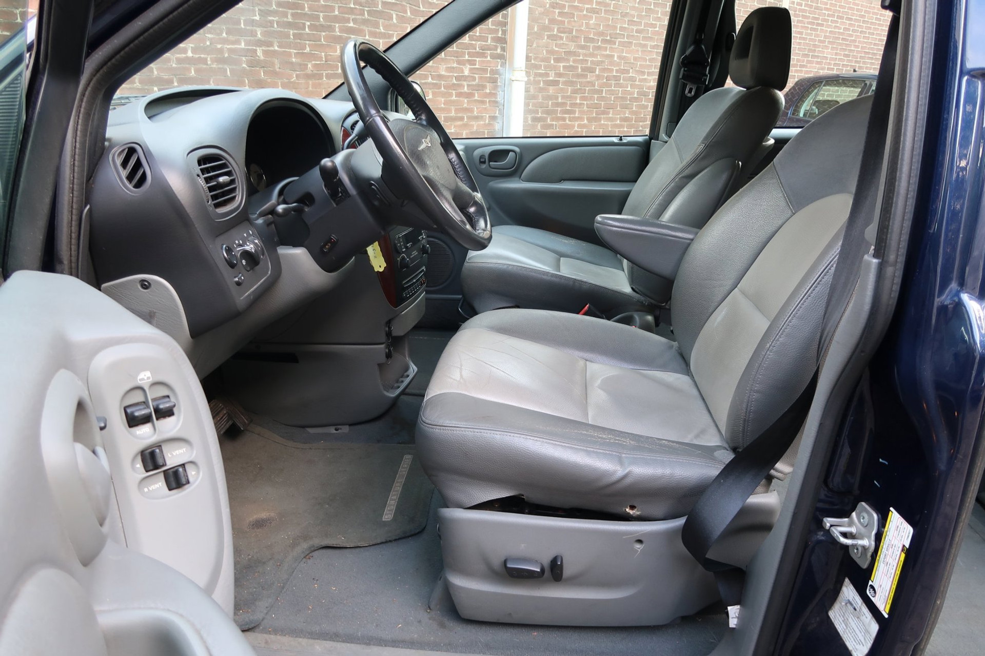 Chrysler Grand Voyager 3.3i V6 LX *Rijklaarprijs *1e Eigenaar *NAP 54244134-2.jpg | Kose Autos