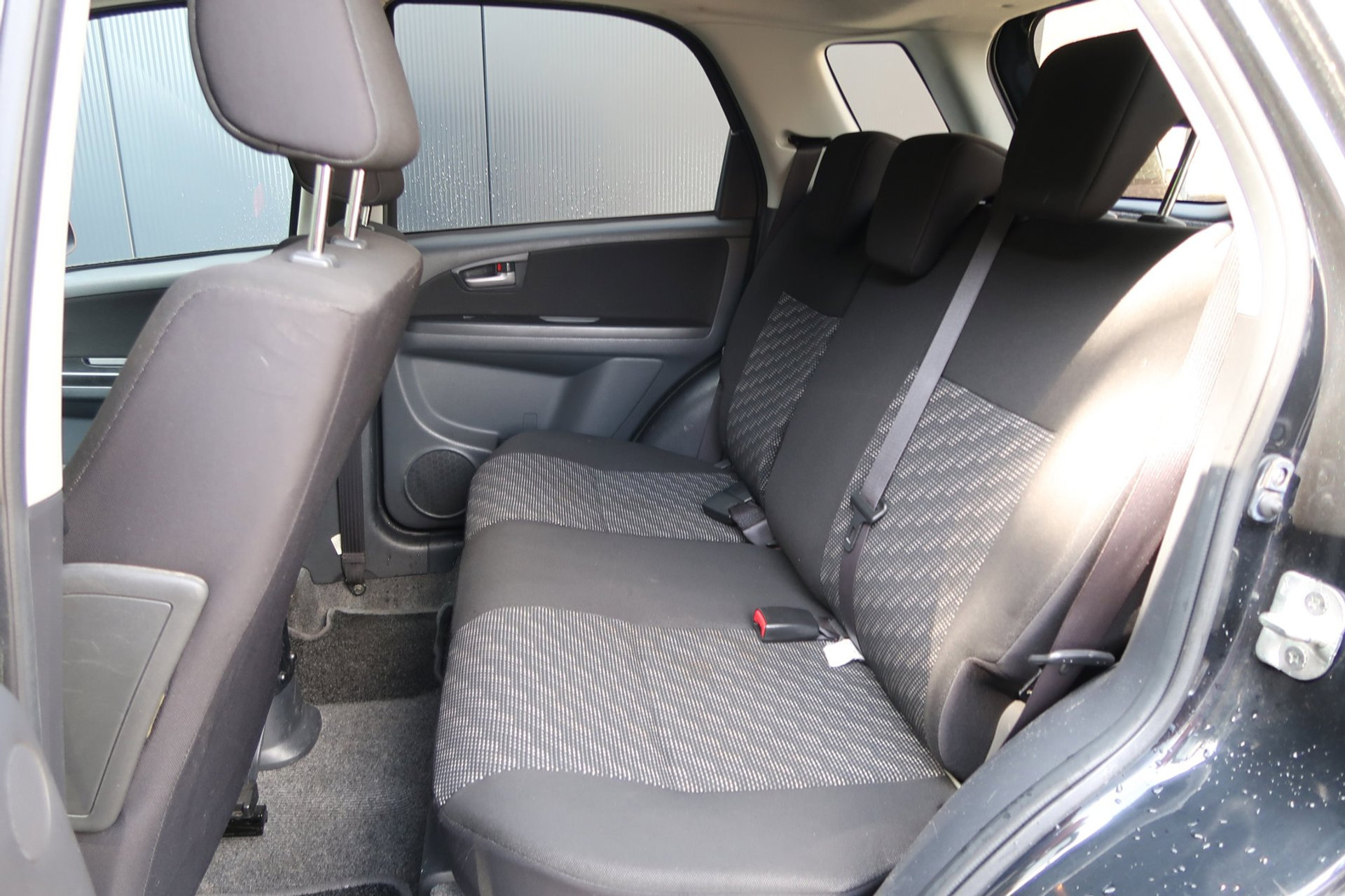 Suzuki SX4 1.6 Shogun *Rijklaarprijs *Trekhaak *2e Eigenaar 54408256-4.jpg | Kose Autos