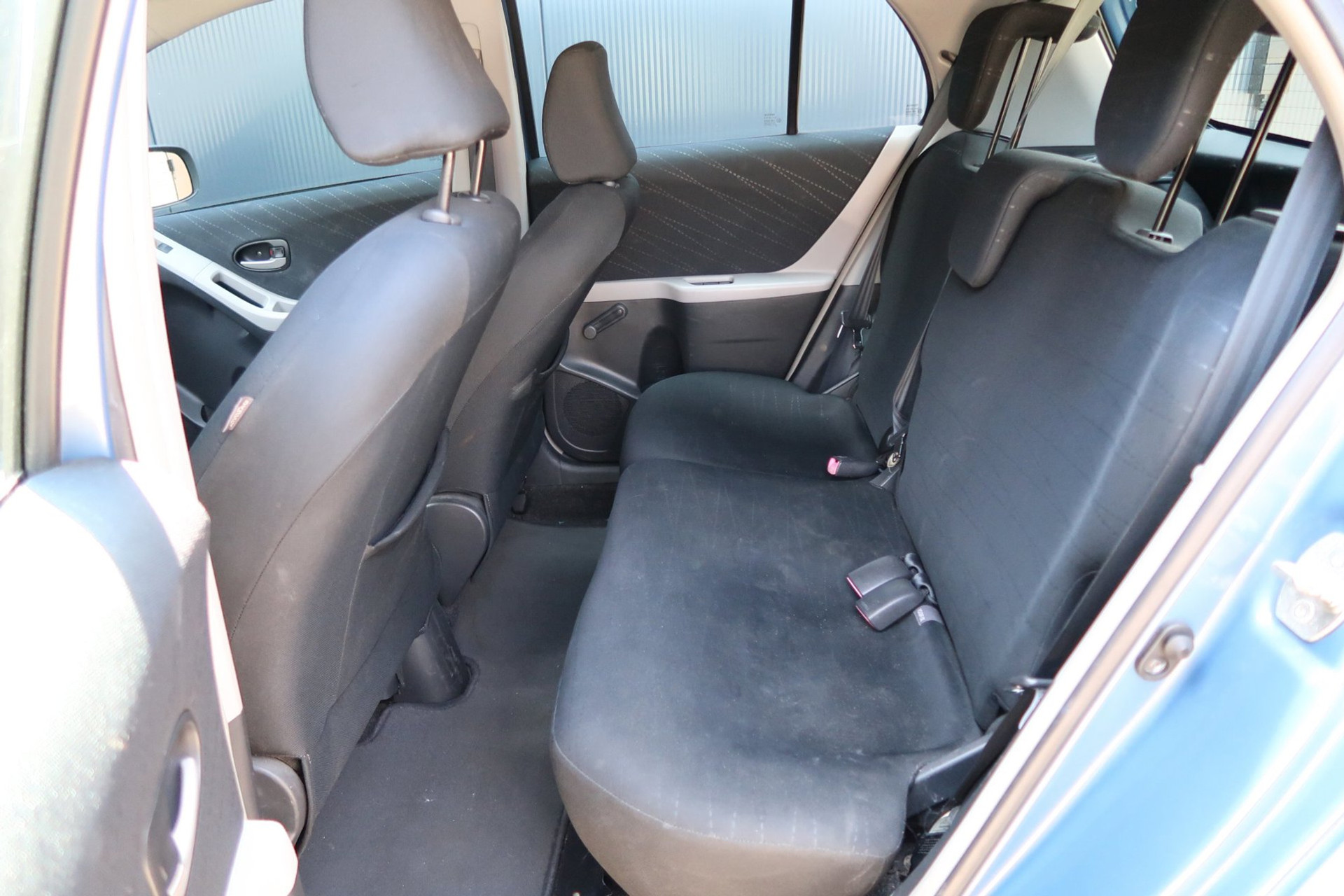 Toyota Yaris 1.3 VVTi Sol *Rijklaarprijs *Airco *Cruise Control *Trekhaak 54892431-4.jpg | Kose Autos