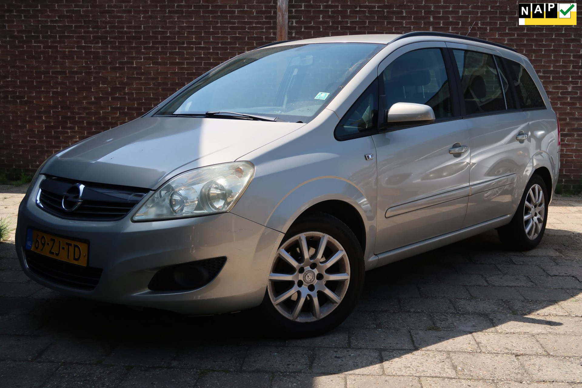 Opel Zafira 1.6 Temptation *Rijklaarprijs *2e eigenaar *7persoons 54893040-0.jpg | Kose Autos