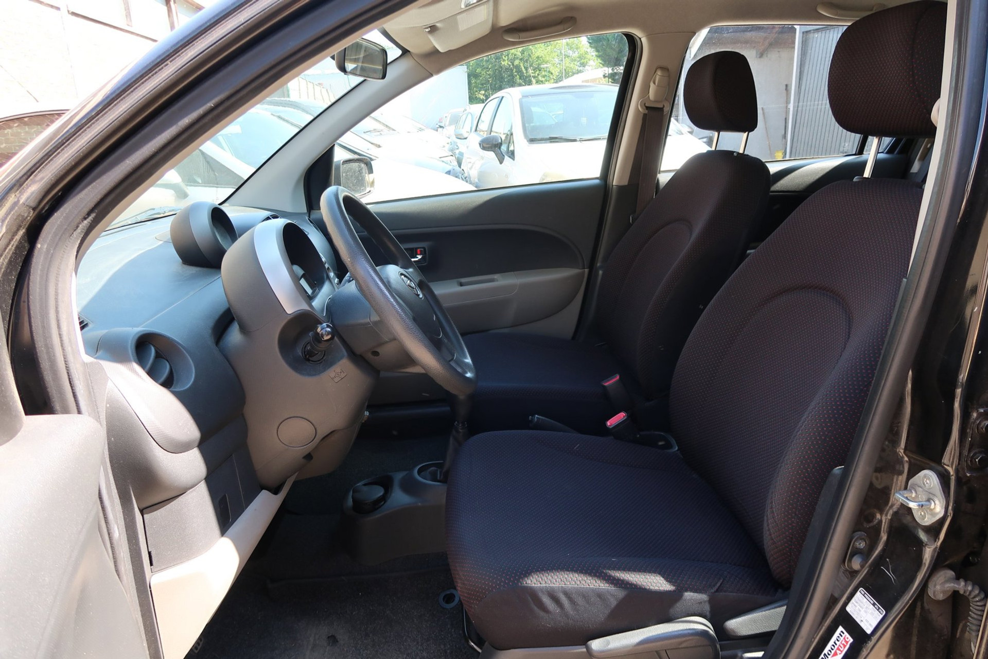 Daihatsu Sirion 2 1.3-16V Comfort *Rijklaarprijs *Airco *2e eigenaar 54911719-2.jpg | Kose Autos