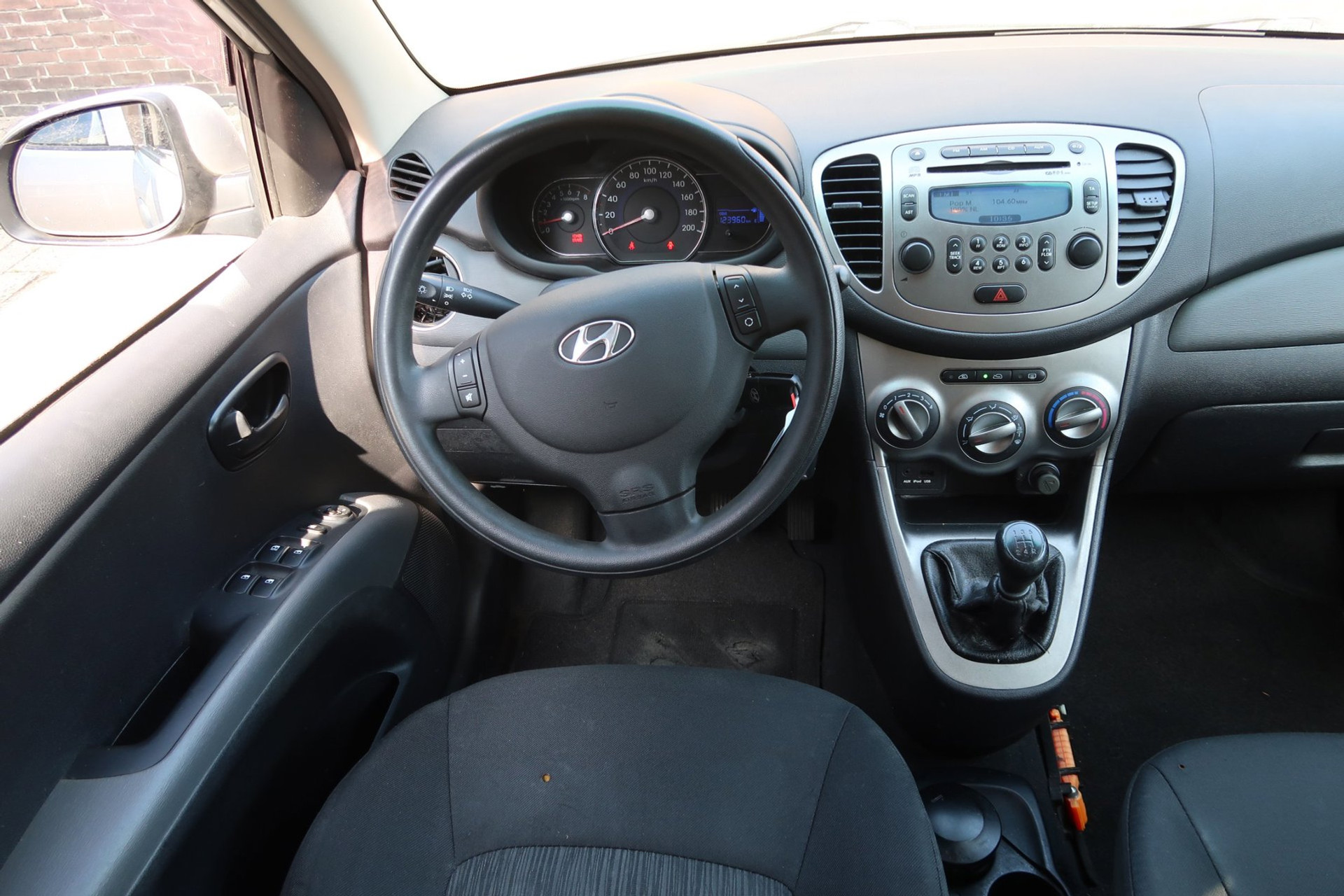 Hyundai i10 1.2 i-Motion *Rijklaarprijs *NAP *2e Eigenaar 55437175-3.jpg | Kose Autos