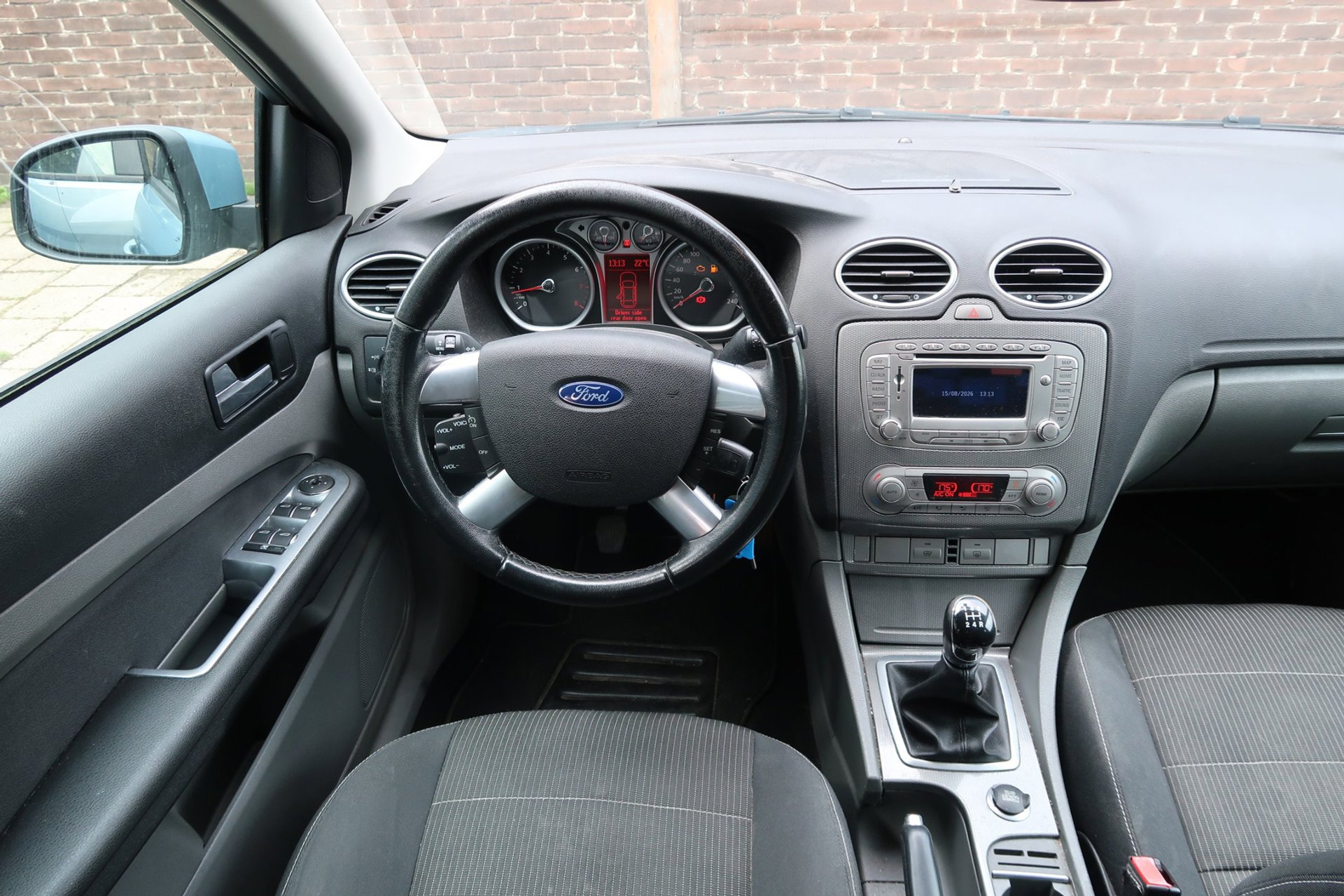 Ford Focus Wagon 1.8 Limited *Rijklaarprijs *Trekhaak *Airco 55969087-3.jpg | Kose Autos