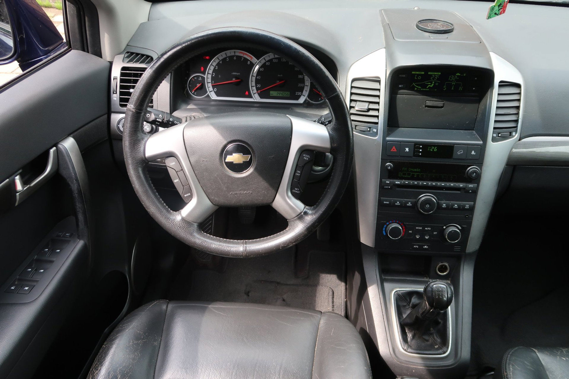 Chevrolet Captiva 2.4i Executive *Rijklaarprijs *7Persoons *Lederen bekleding *Airco *Stoelverwarming 55969231-3.jpg | Kose Autos