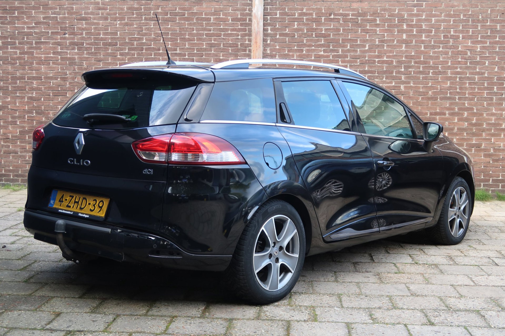 Renault Clio Estate 1.5 dCi ECO Night&Day *Rijklaarprijs 56969850-1.jpg | Kose Autos