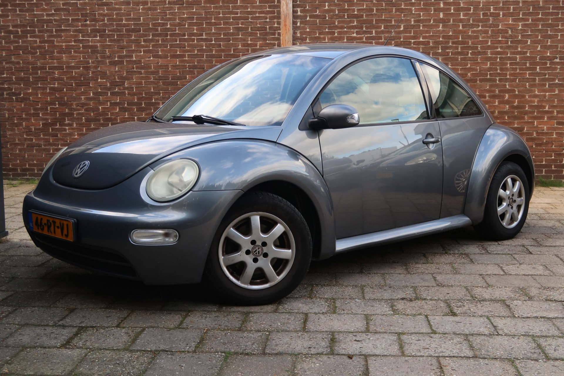 Volkswagen New Beetle 1.6 *Meeneemprijs! Airco! 56971730-0.jpg | Kose Autos