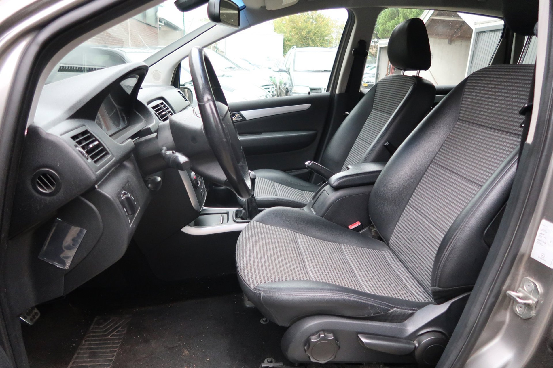 Mercedes-Benz B-Klasse 200 *Rijklaarprijs *Dealer onderhouden *APK 57589154-2.jpg | Kose Autos