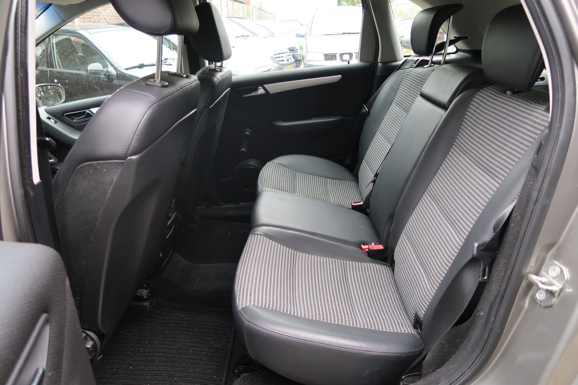 Mercedes-Benz B-Klasse 200 *Rijklaarprijs *Dealer onderhouden *APK 57589154-4.jpg | Kose Autos