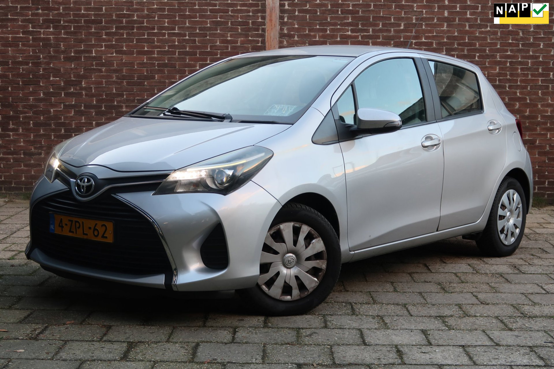 Toyota Yaris 1.3 VVT-i Aspiration *Rijklaarprijs *Airco *NAP 57626316-0.jpg | Kose Autos