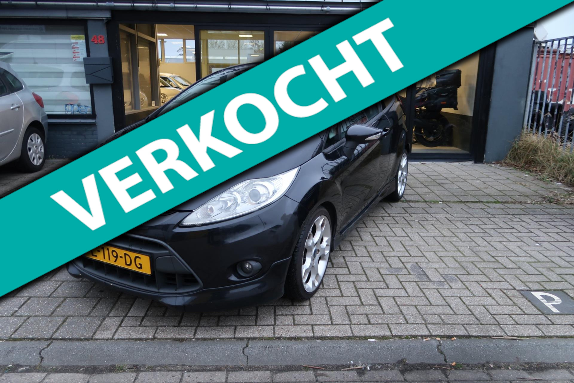Ford Fiesta 1.6 Ghia 51347634-0.jpg | Kose Autos
